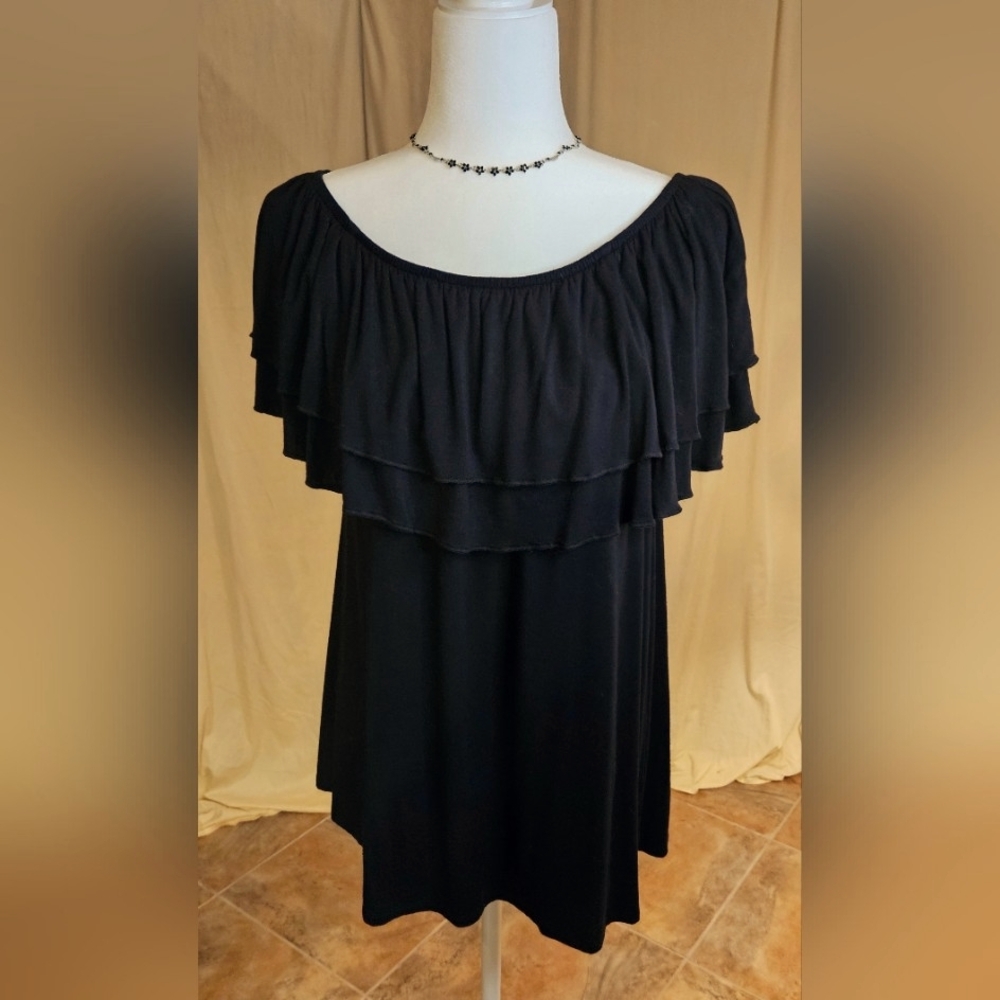 Chelsea & Theodore Black Ruffle Off The Shoulder Tunic Top M